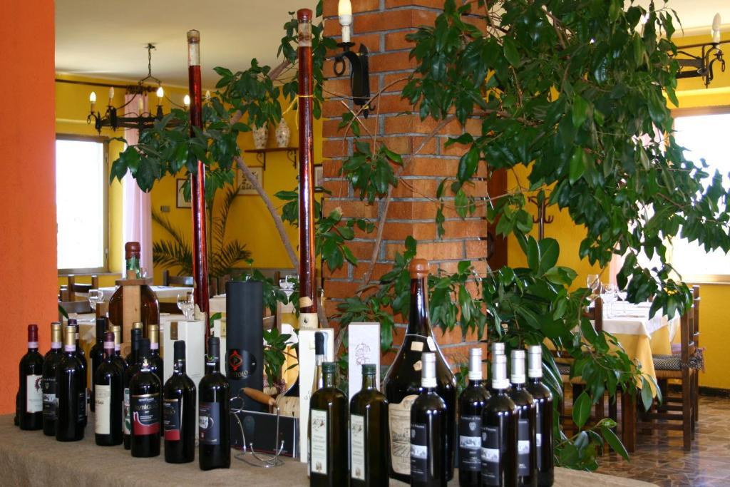 Terre D'Orcia Hotel Seggiano ภายนอก รูปภาพ